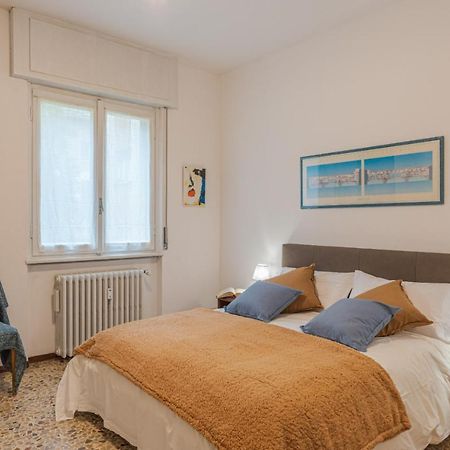 Lovely & Quiet Apartment - With Balcony & Parking Como Exteriér fotografie