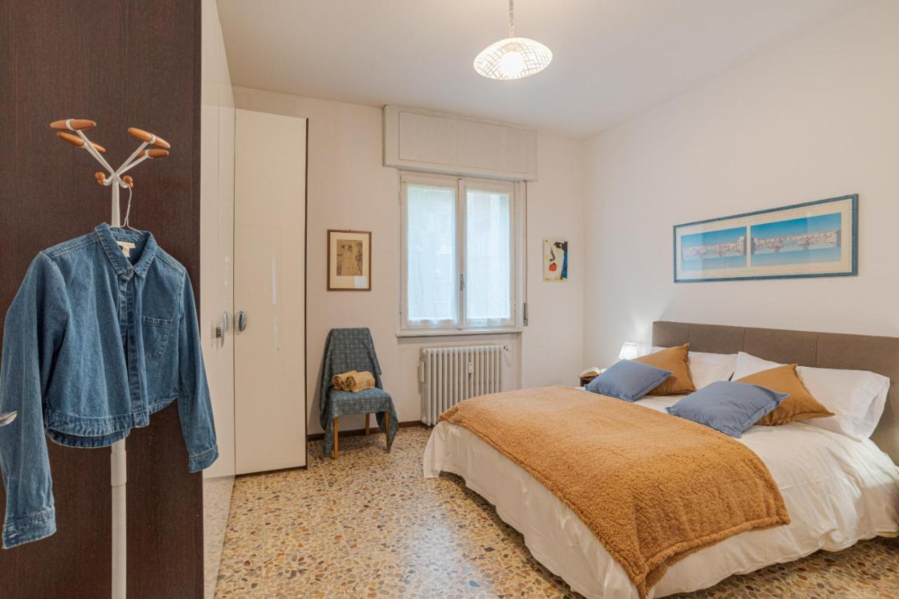 Lovely & Quiet Apartment - With Balcony & Parking Como Exteriér fotografie
