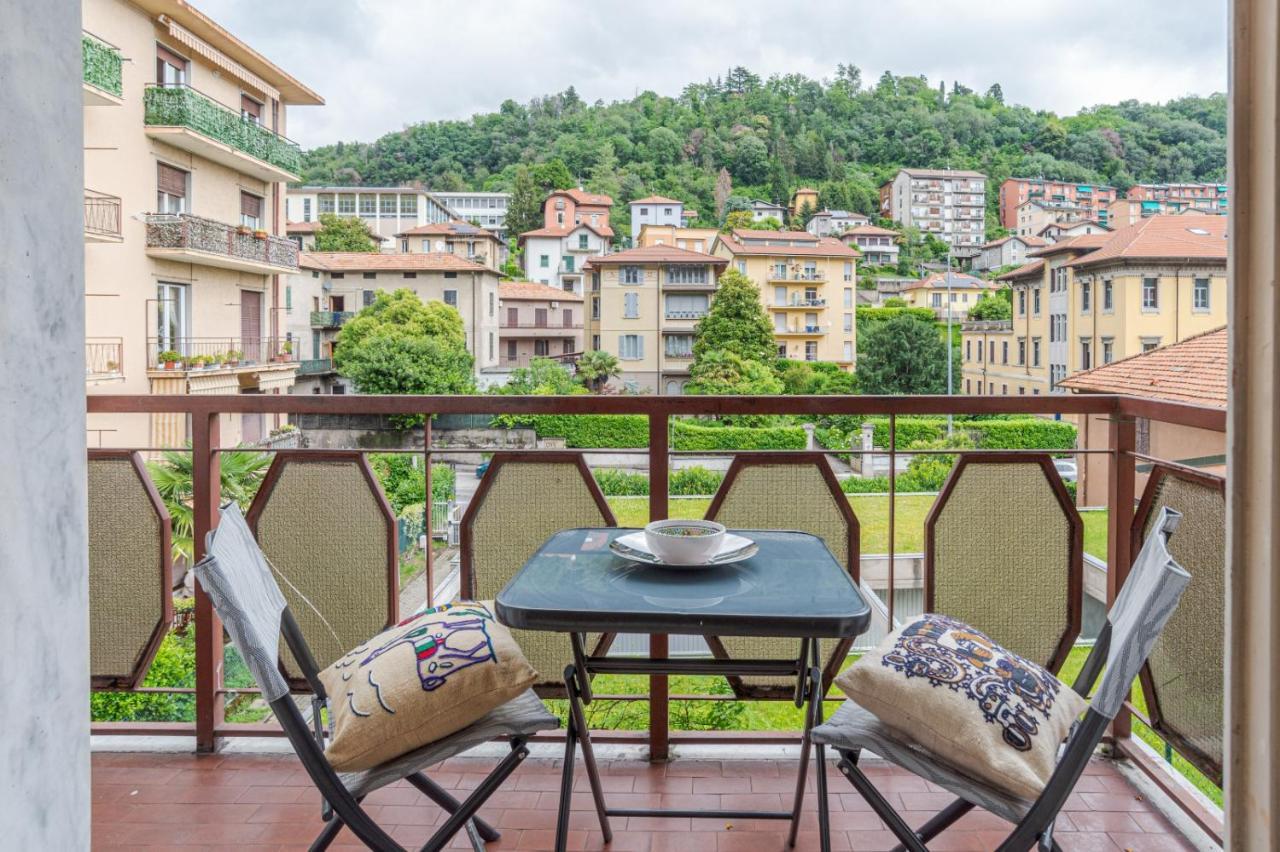 Lovely & Quiet Apartment - With Balcony & Parking Como Exteriér fotografie